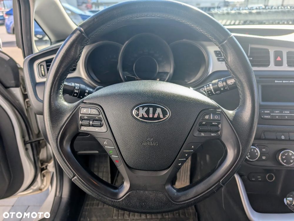 Kia Ceed 1.6 CRDi M - 7