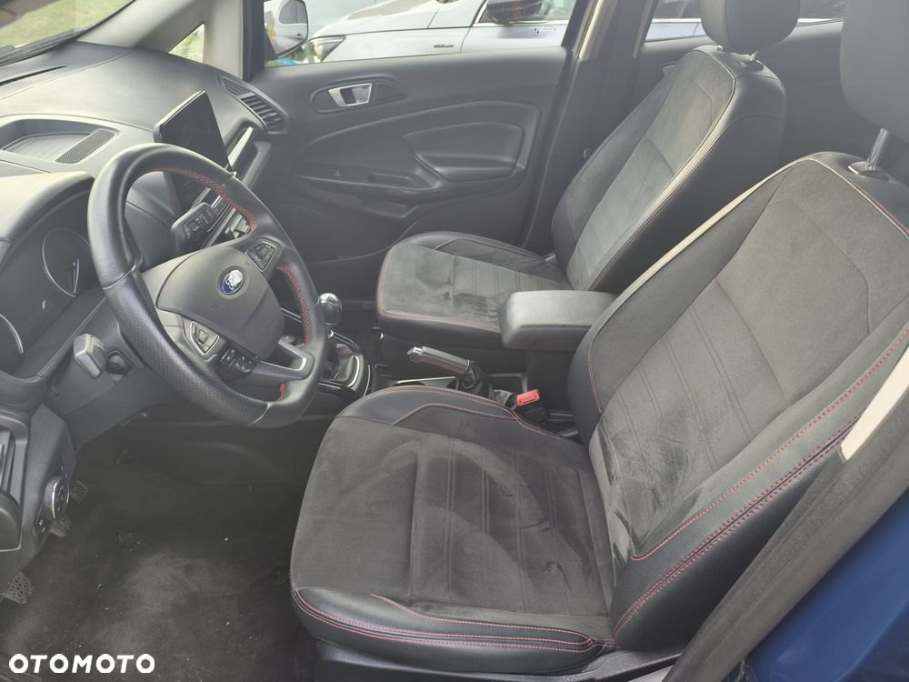 Ford EcoSport - 18