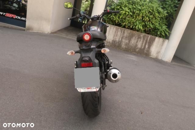 Yamaha XSR - 9