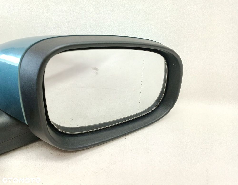LUSTERKO PRAWE VOLVO V50 6 PIN EU - 6