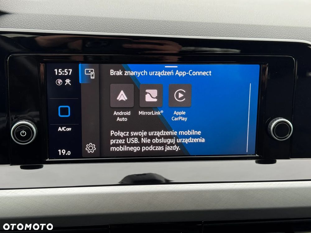 Volkswagen Golf - 19