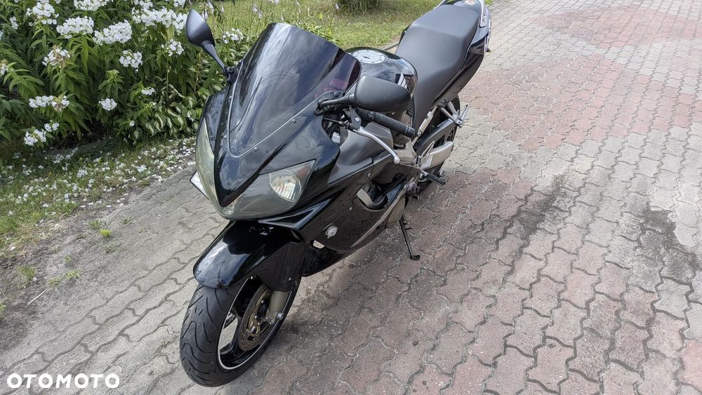 Honda CBR - 15