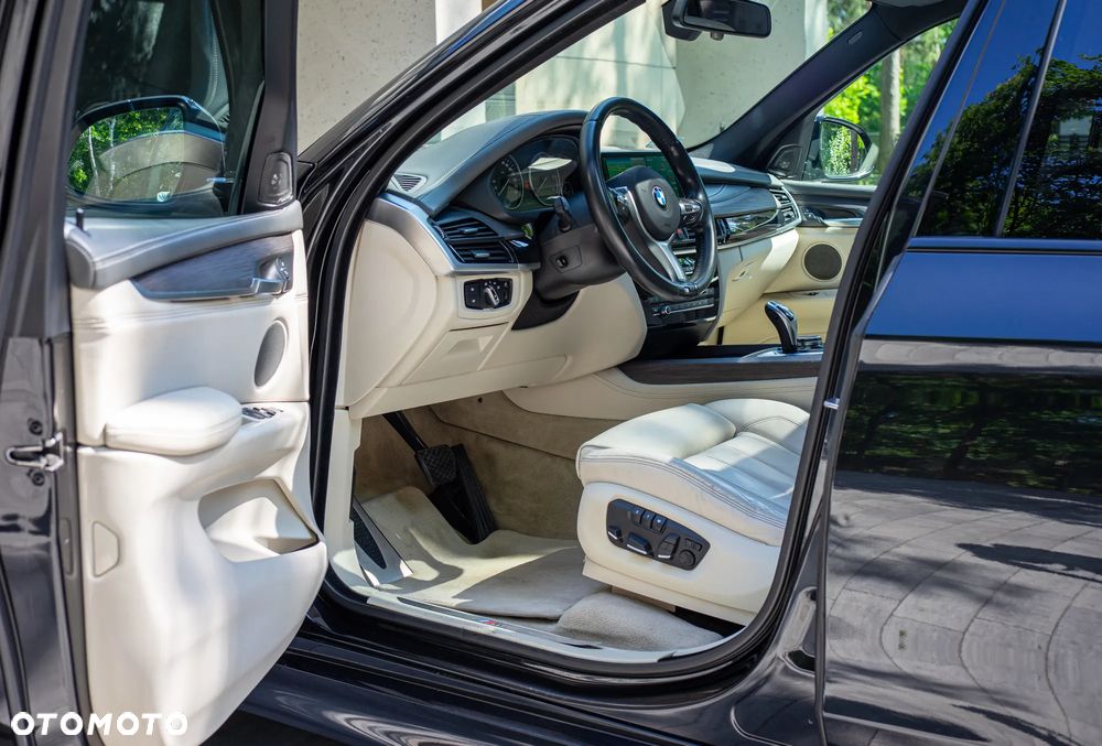 BMW X5 xDrive40d - 13