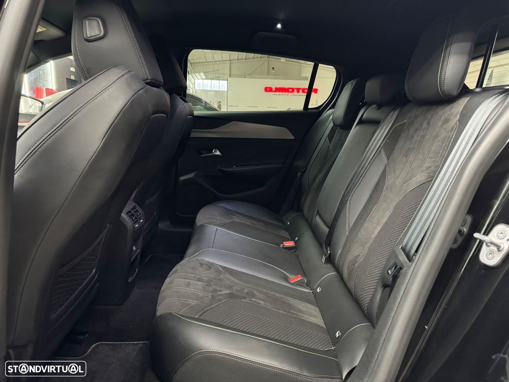 Peugeot 308 1.2 PureTech GT Line EAT8 - 21