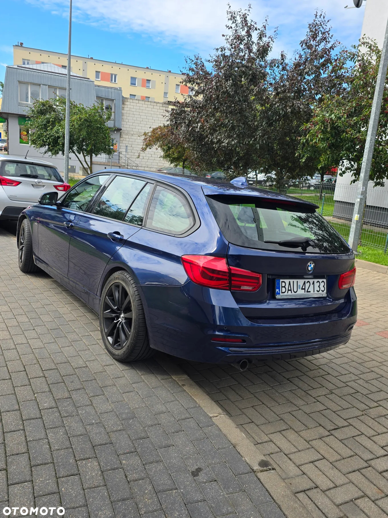 BMW Seria 3 318d Sport Line Shadow - 2