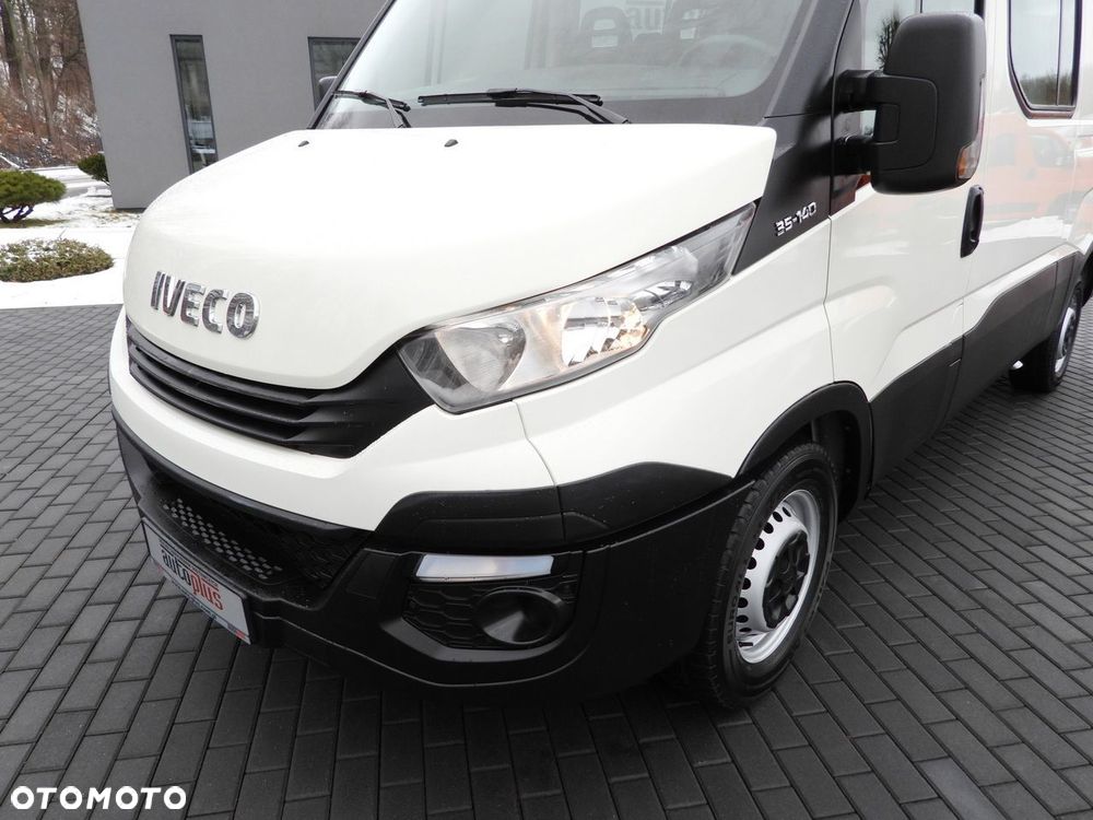 Iveco DAILY 35S14 FURGON BRYGADÓWKA 7 MIEJSC TEMPOMAT  140KM - 20