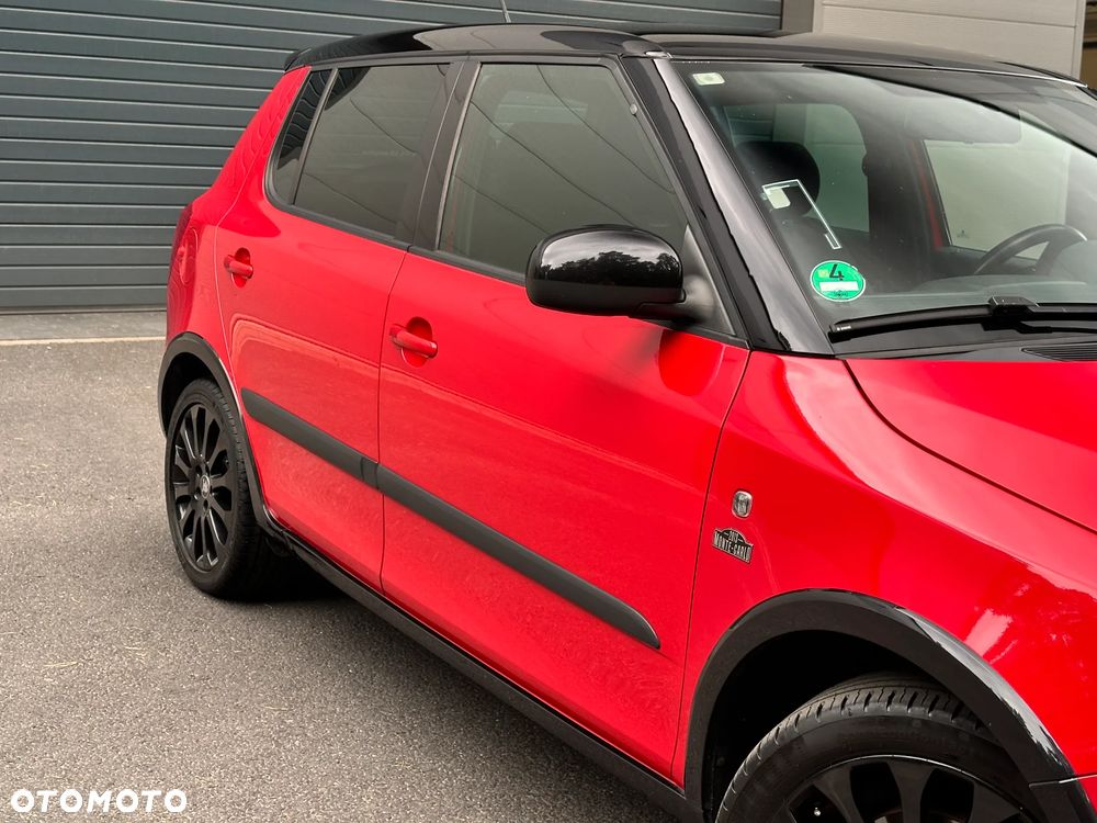 Skoda Fabia 1.2 TSI Monte Carlo - 4