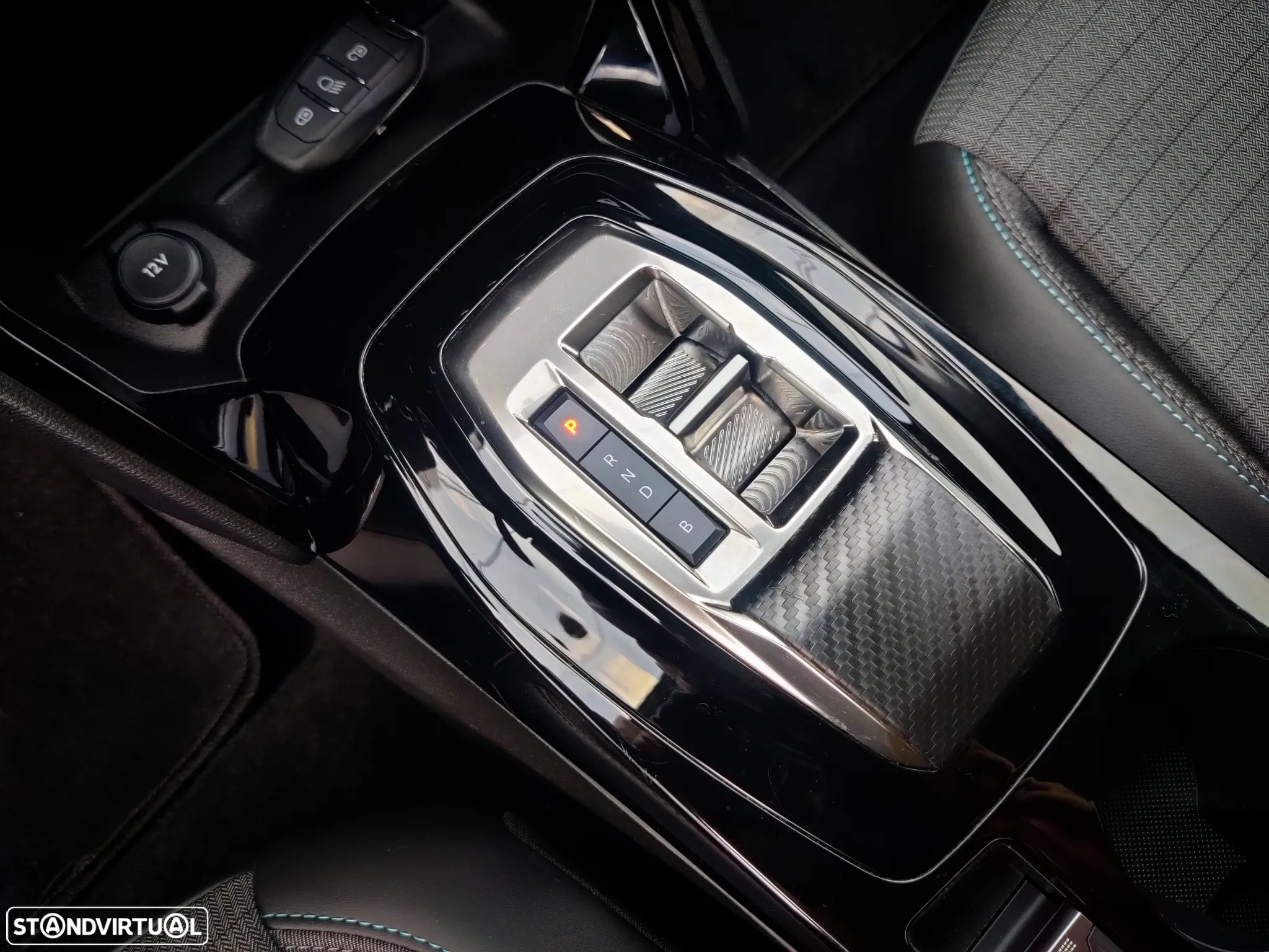 Peugeot e-208 50 kWh Allure - 20