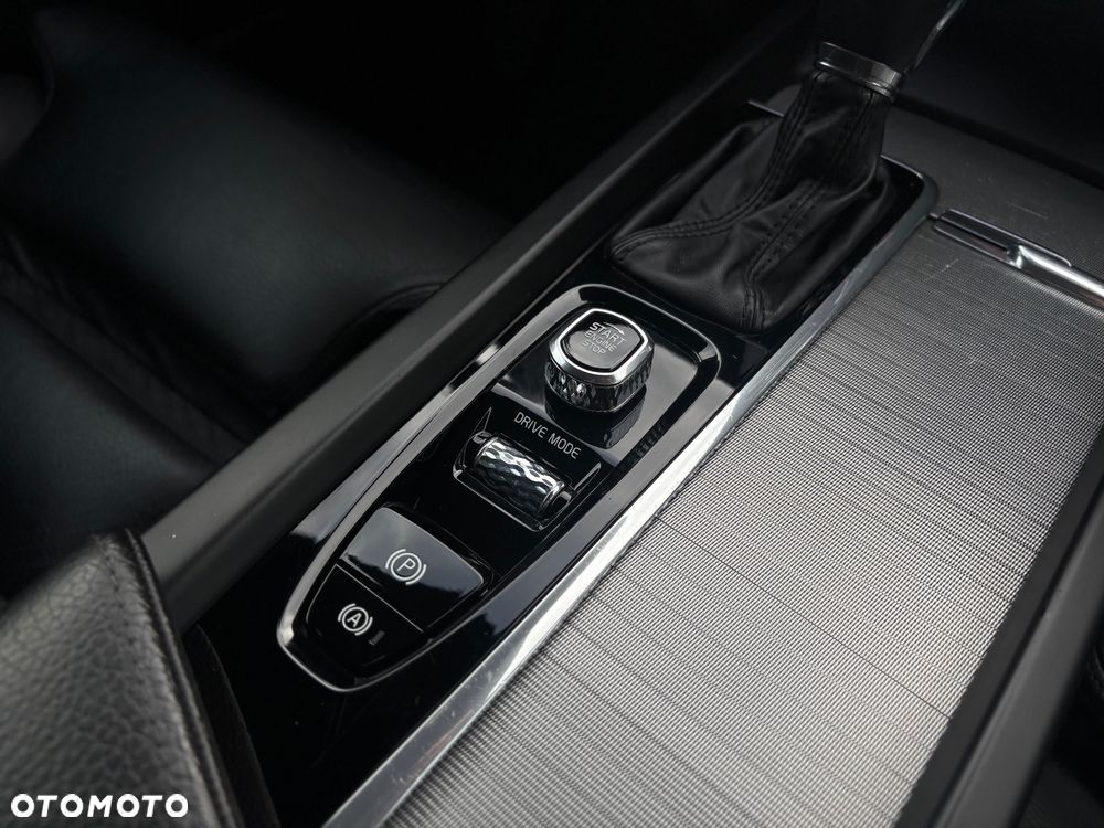 Volvo V60 D4 Geartronic Inscription - 35