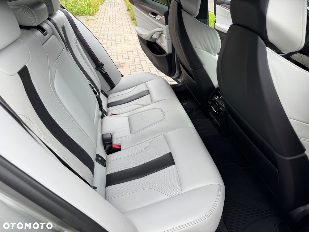 BMW M5 - 36