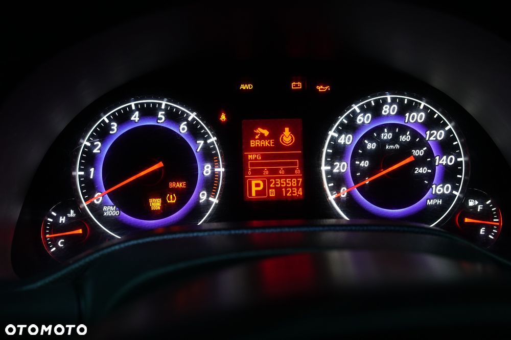 Infiniti G G35 3.5 - 11