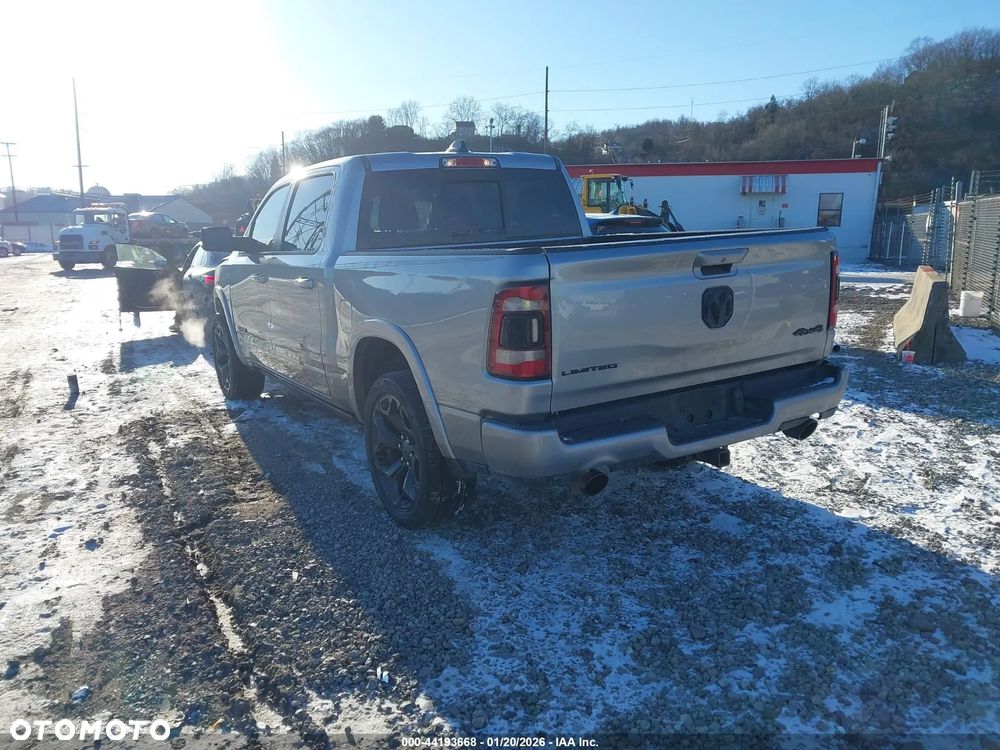 RAM 1500 Crew Cab Limited - 3