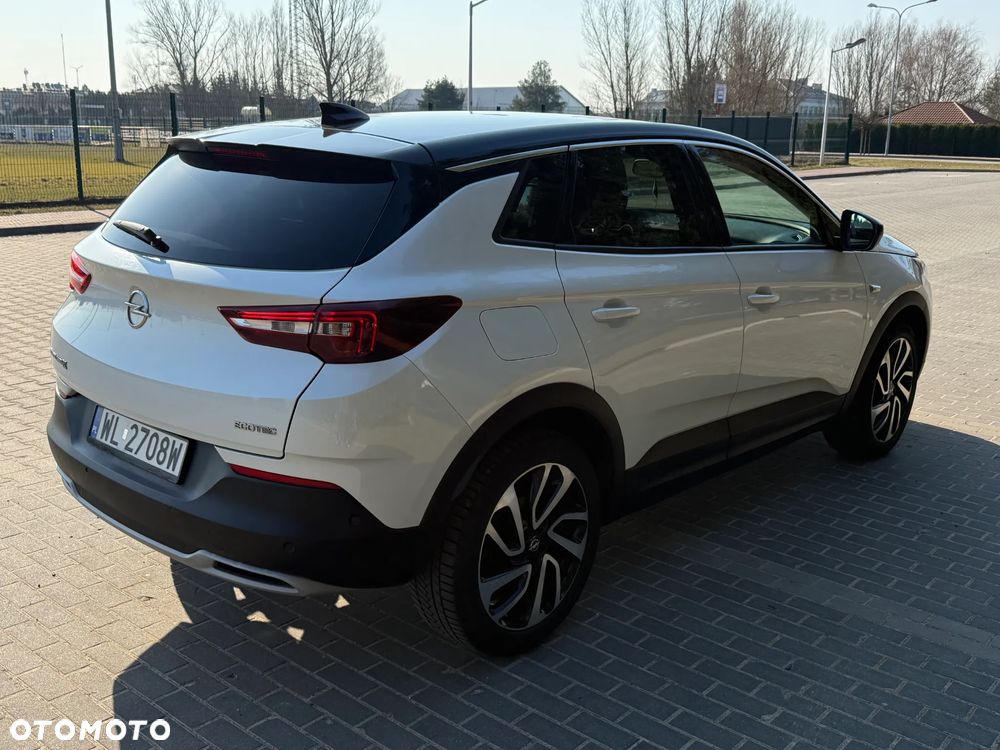 Opel Grandland X 1.2 Start/Stop Business Edition - 8