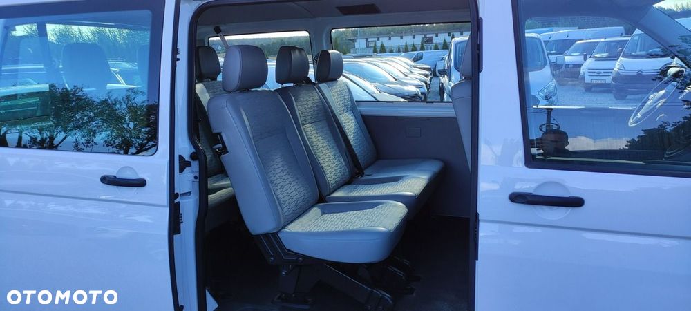 Volkswagen Transporter - 27