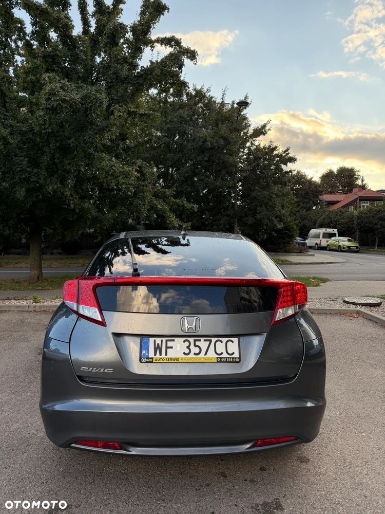 Honda Civic 1.8 i-VTEC Sport - 7