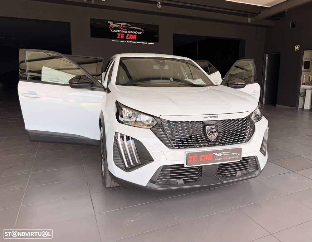 Peugeot 2008 Hybrid 145 e-DSC Style - 6