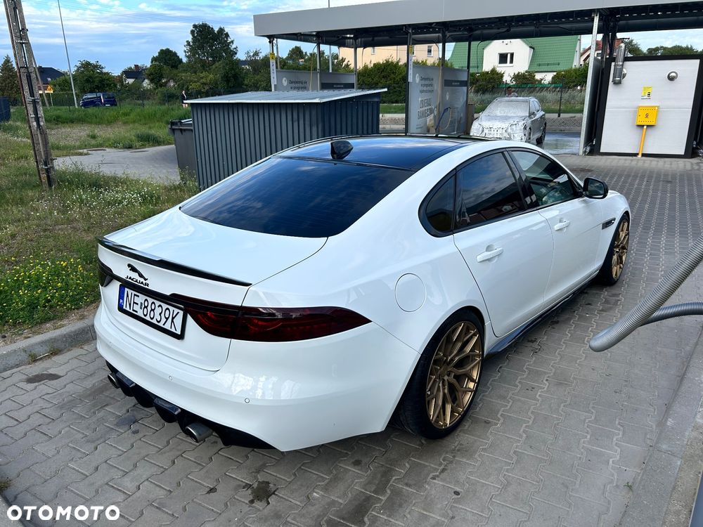 Jaguar XF 3.0 V6 Kompressor AWD - 3