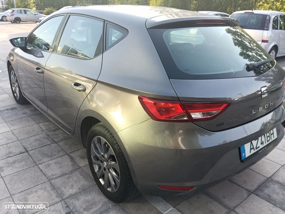 SEAT Leon 1.6 TDI DPF Style - 30