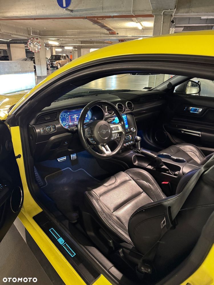 Ford Mustang - 11