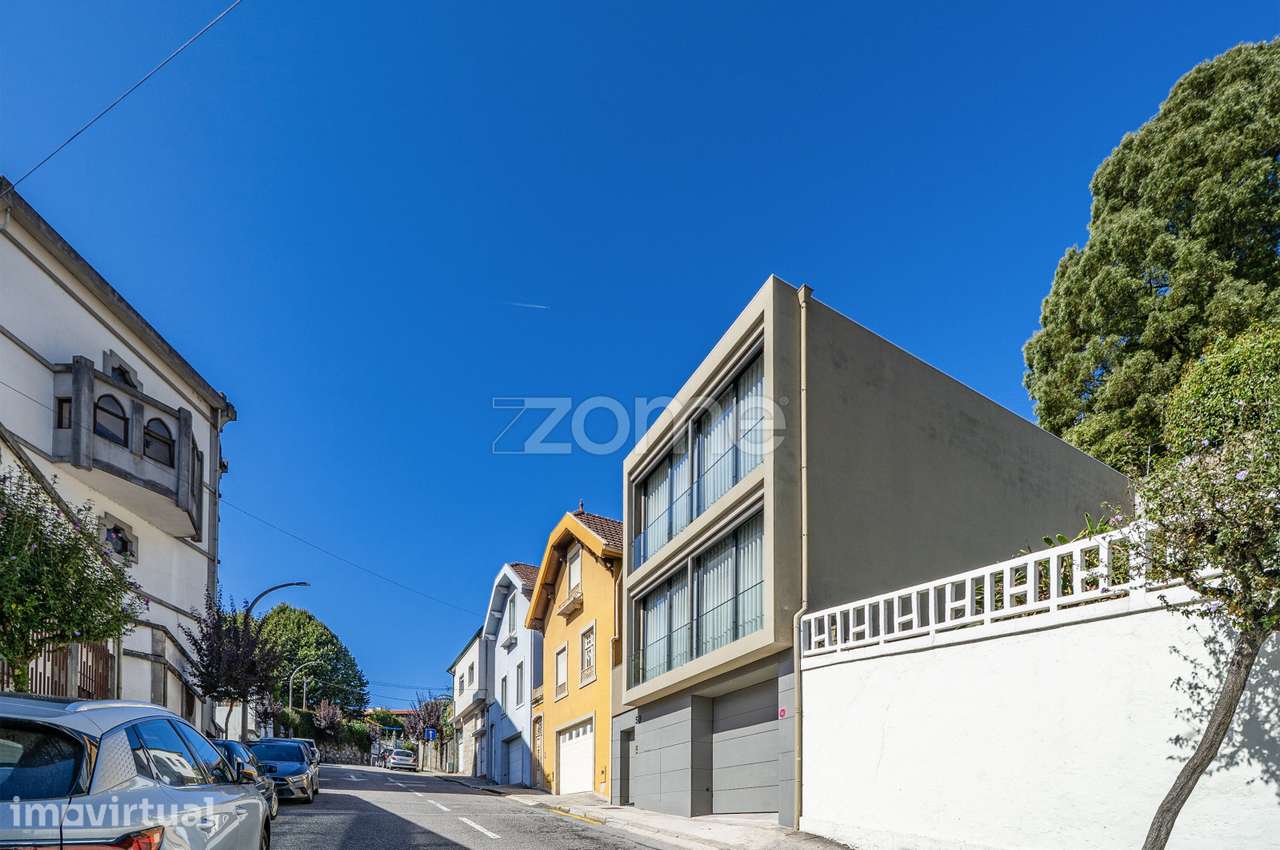Moradia individual T3 com Terraço Panorâmico em São Vicente, Braga - Grande imagem: 2/51