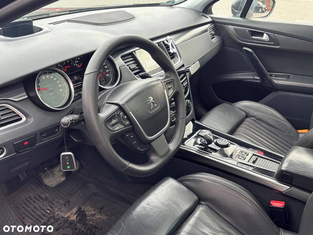 Peugeot 508 RXH 2.0 HDi HYbrid4 - 13