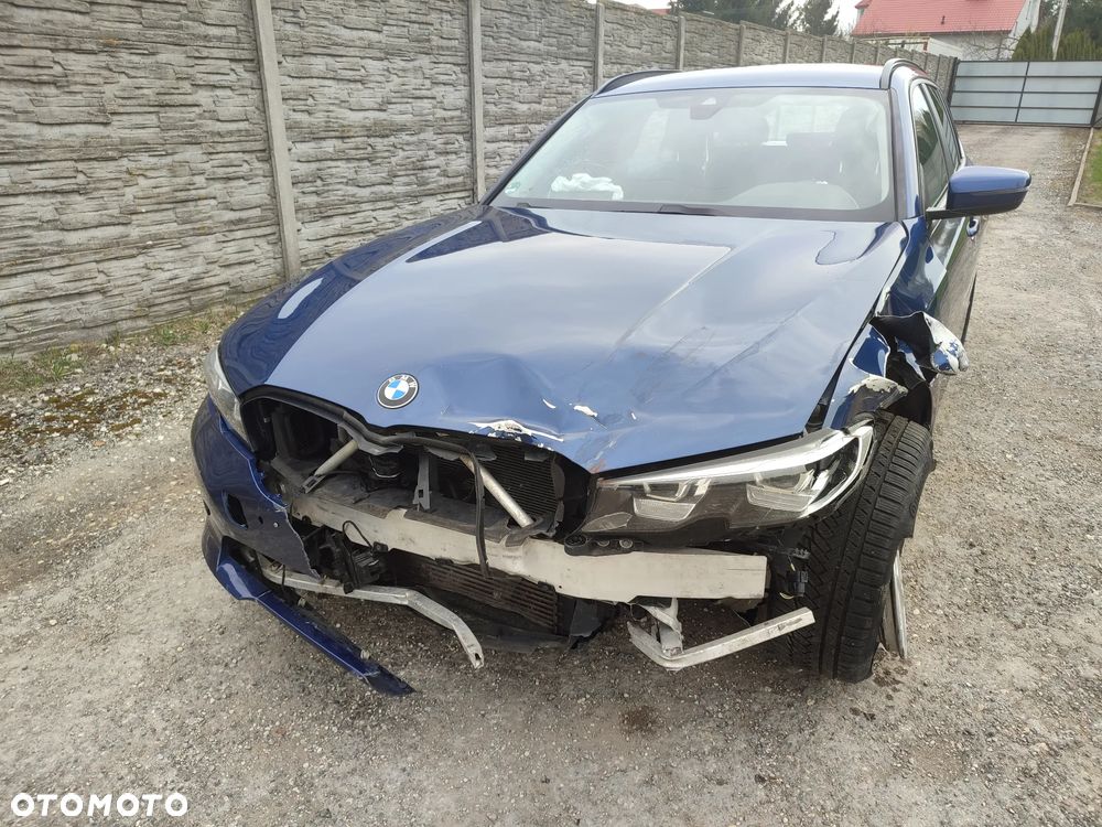 BMW Seria 3 318d Sport Line Shadow - 2