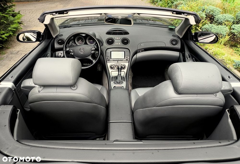 Mercedes-Benz SL 350 - 14