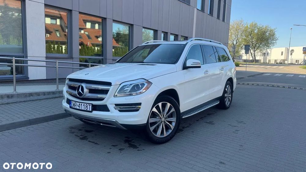 Mercedes-Benz GL 500 4Matic (BlueEFFICIENCY) 7G-TRONIC - 32