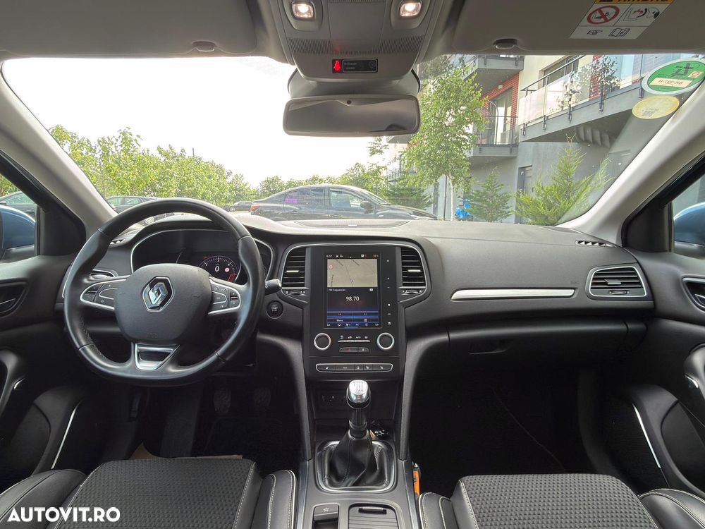 Renault Megane - 18