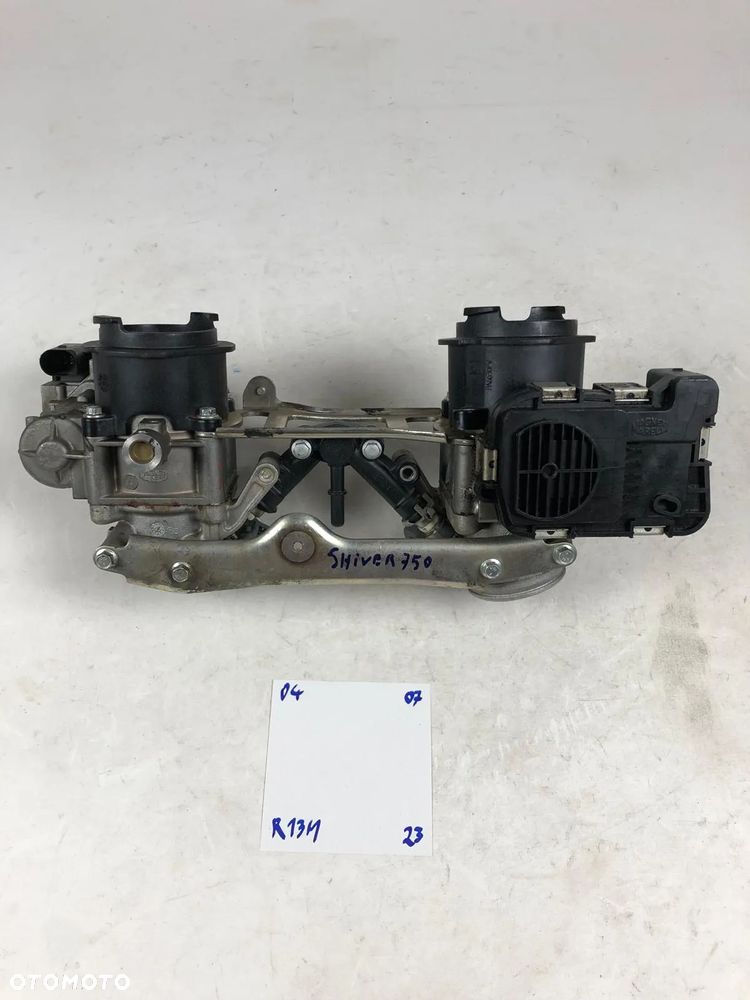 Aprilia Shiver 750 07-16 Przepustnice Wtryski TPS - 1