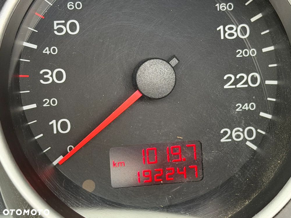 Audi A4 Cabrio 2.0 TDI DPF multitronic - 3