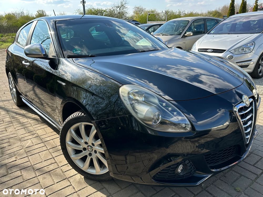 Alfa Romeo Giulietta - 1