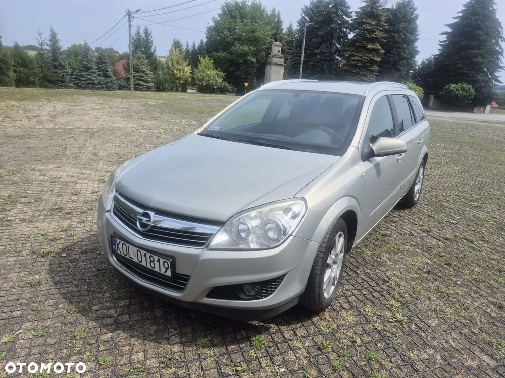 Opel Astra 1.9 CDTI Enjoy - 11