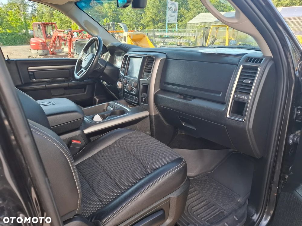RAM 1500 - 10