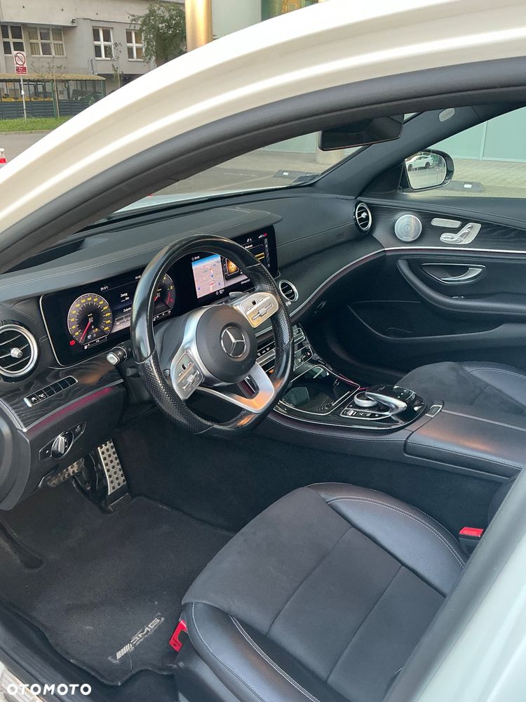Mercedes-Benz Klasa E 220 d 4-Matic AMG - 26