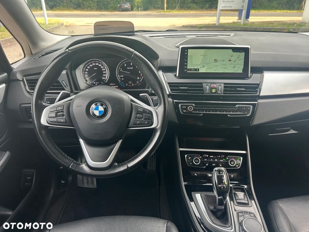 BMW Seria 2 218d Luxury Line sport - 28