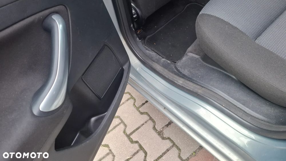 Ford Mondeo 2.0 TDCi Silver X - 13