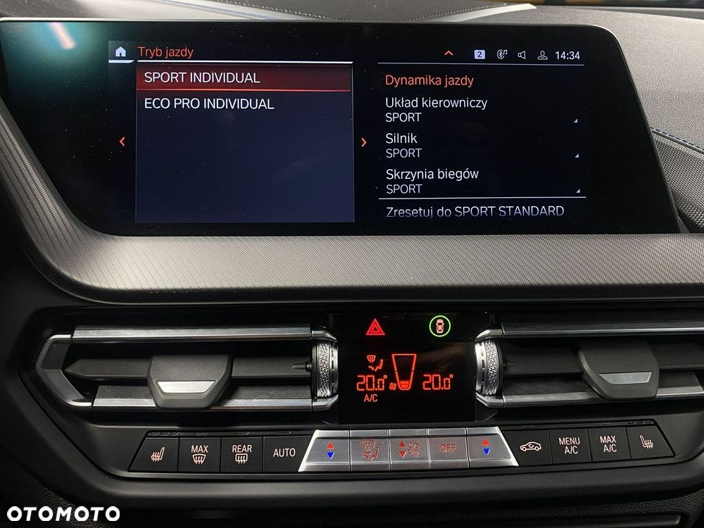 BMW Seria 2 220i - 31