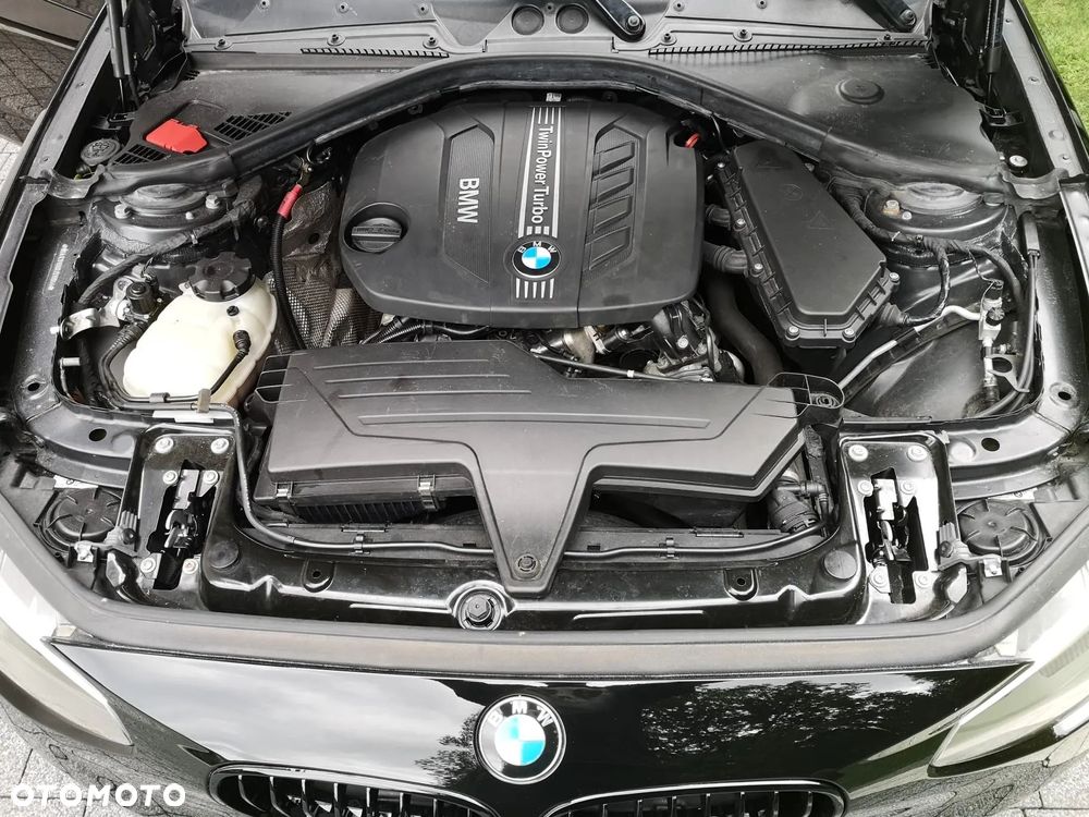BMW Seria 1 116d EfficientDynamics Sport Line - 9