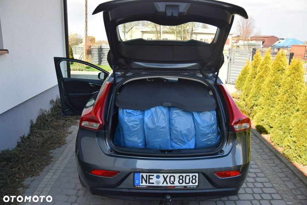 Volvo V40 D2 - 18