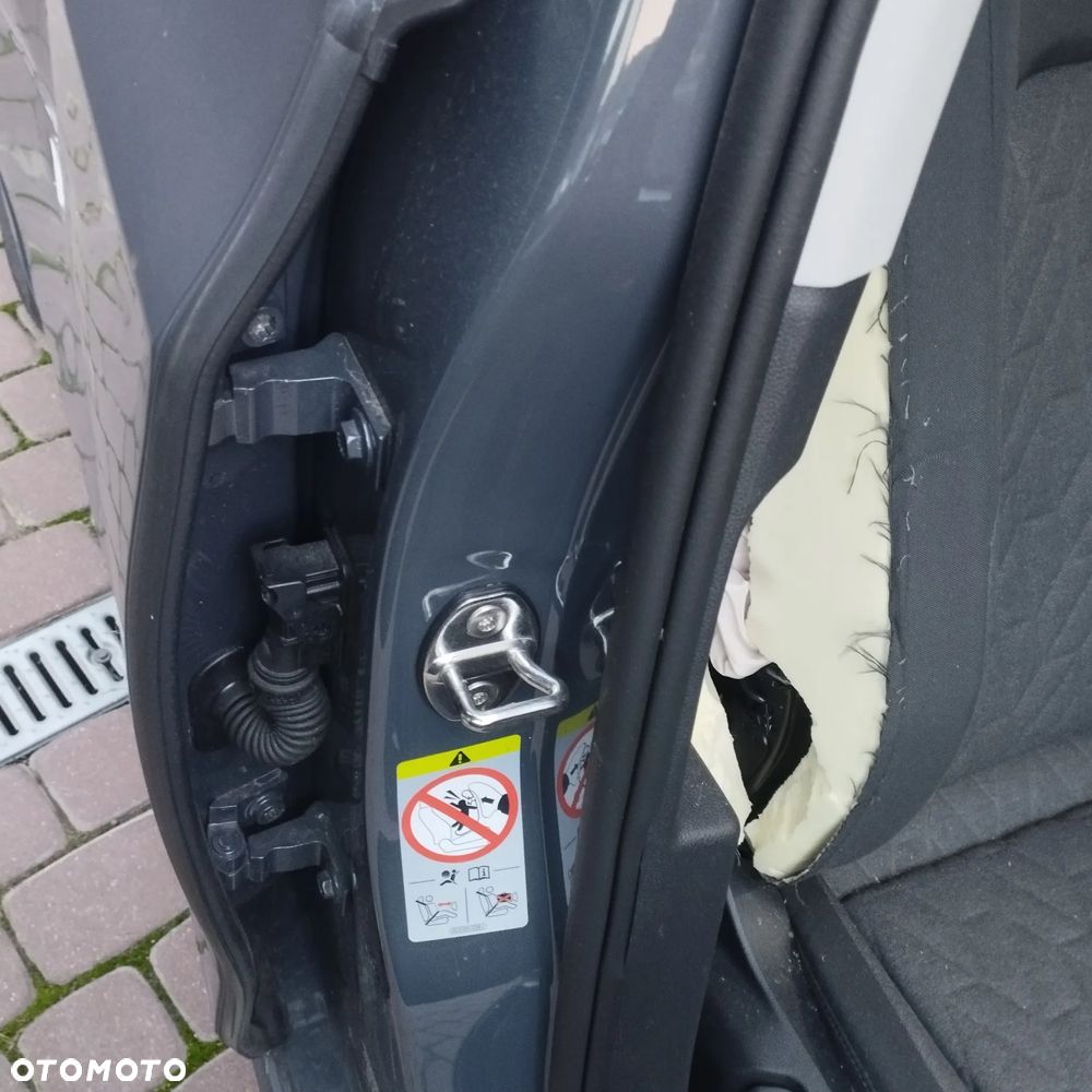 Volkswagen Golf Variant 1.5 eTSI OPF DSG Life - 11
