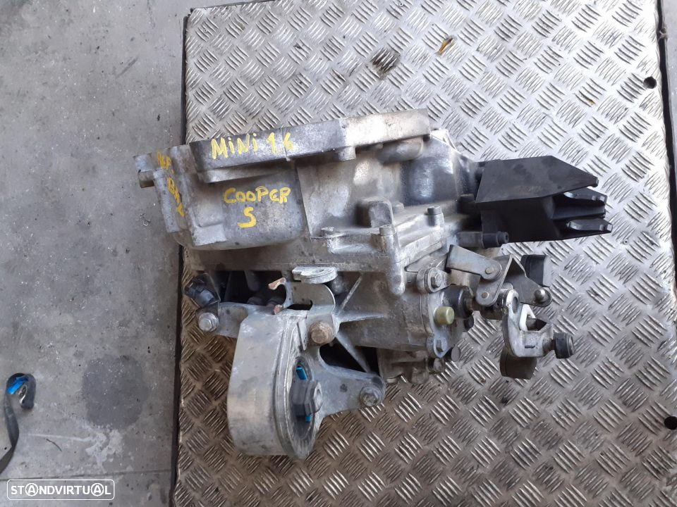Caixa de velocidades Mini Cooper S 1.6 (compressor) R52 R53 Ref: Getrag BKD - 7