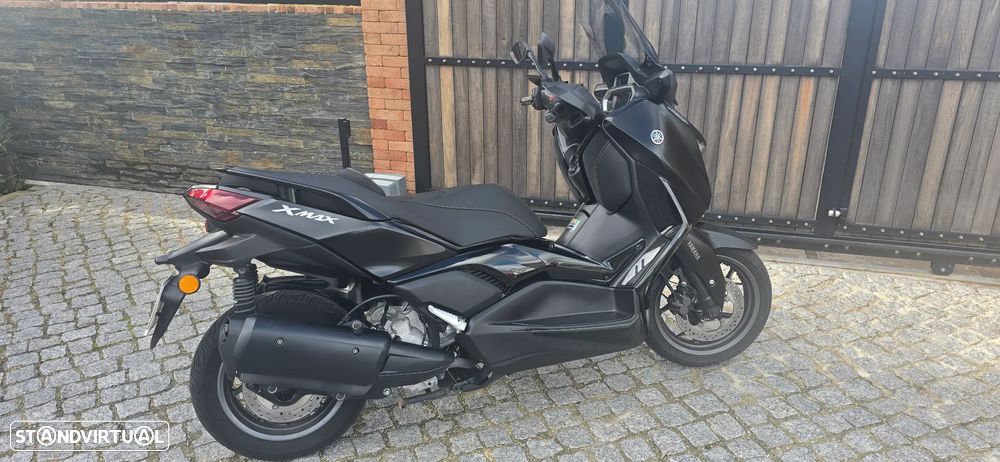 Yamaha X-Max Tech max - 1