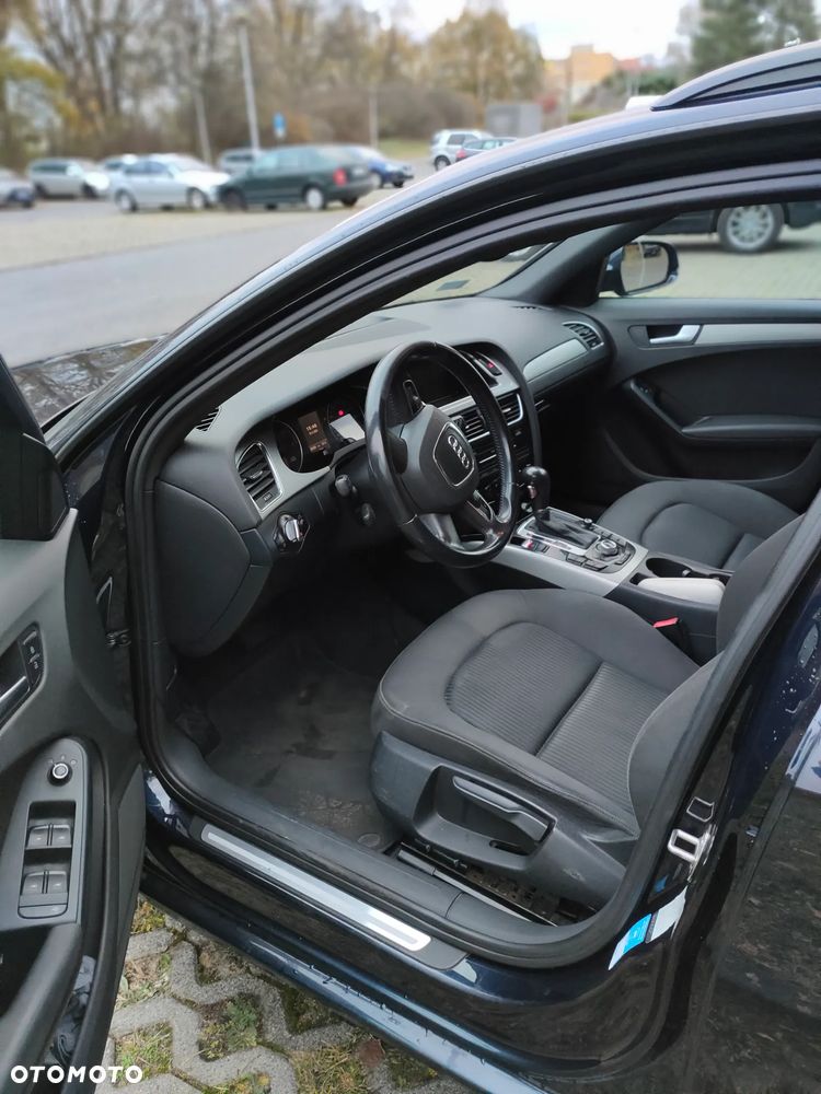 Audi A4 Avant 2.0 TDI Multitronic - 5