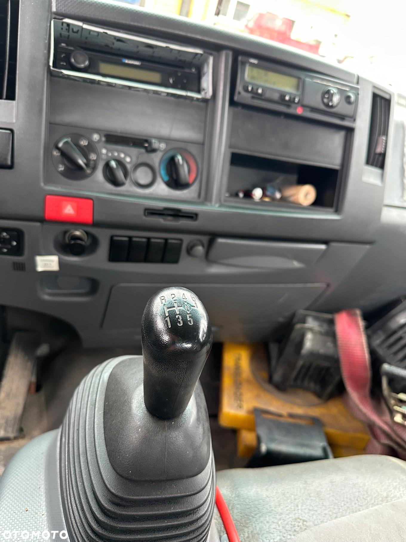 Isuzu N2R N62.150 - 14