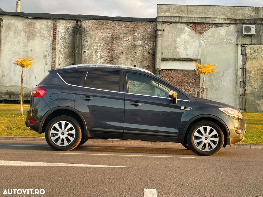 Ford Kuga 2.0 TDCi 4WD Titanium - 29
