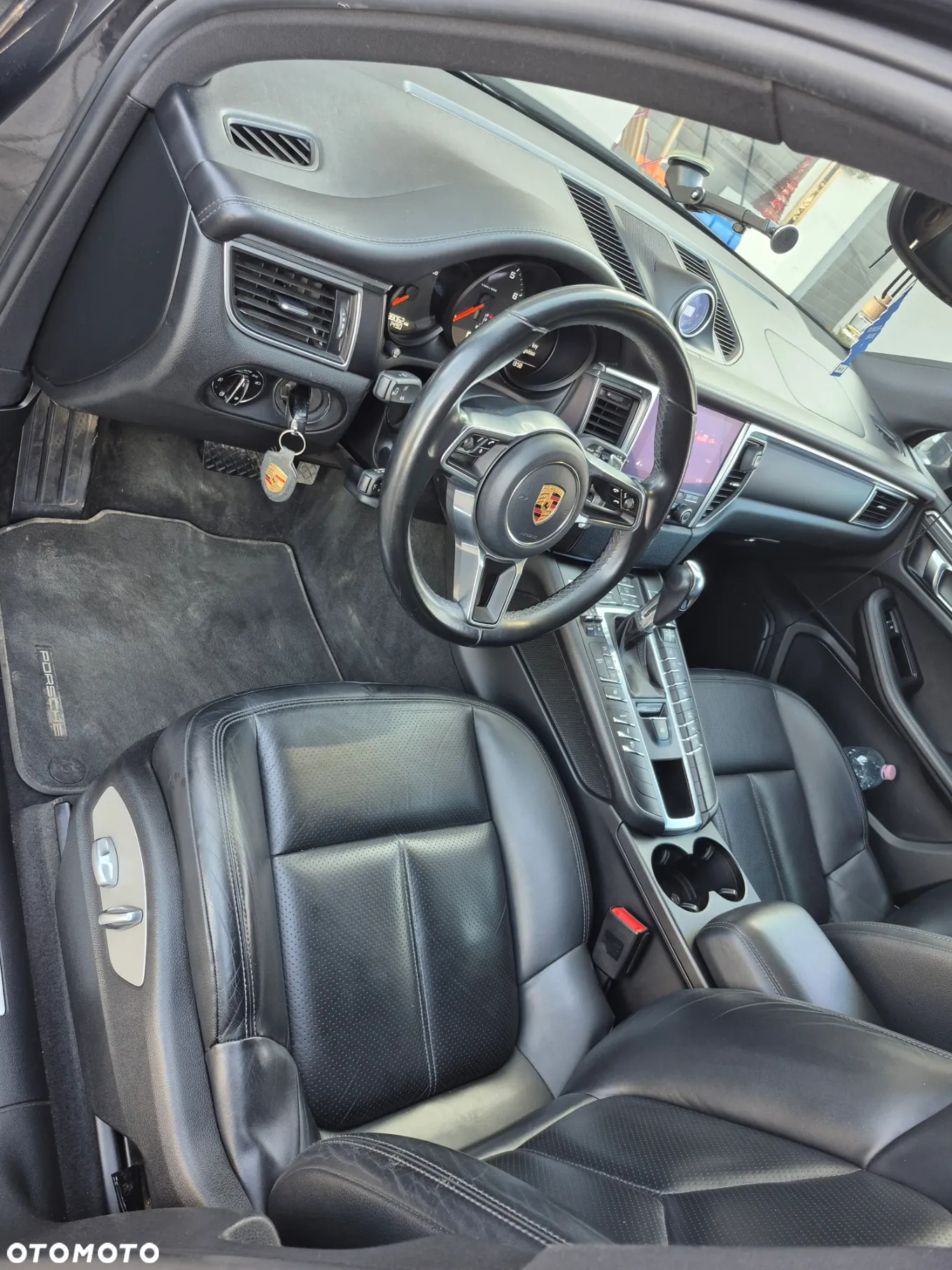 Porsche Macan - 9