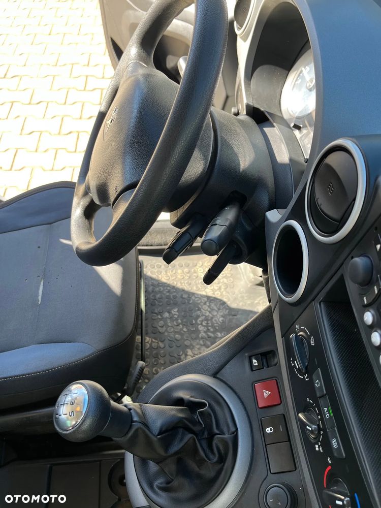 Peugeot Partner - 9