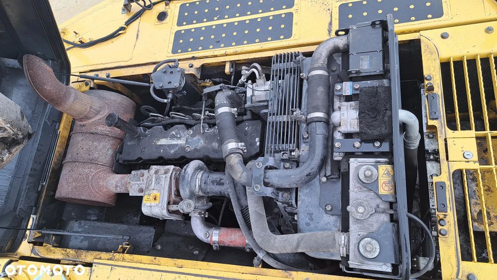 Komatsu PC 240 NLC-8 - 10