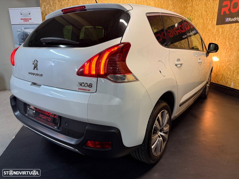 Peugeot 3008 1.6 HDi Style - 26